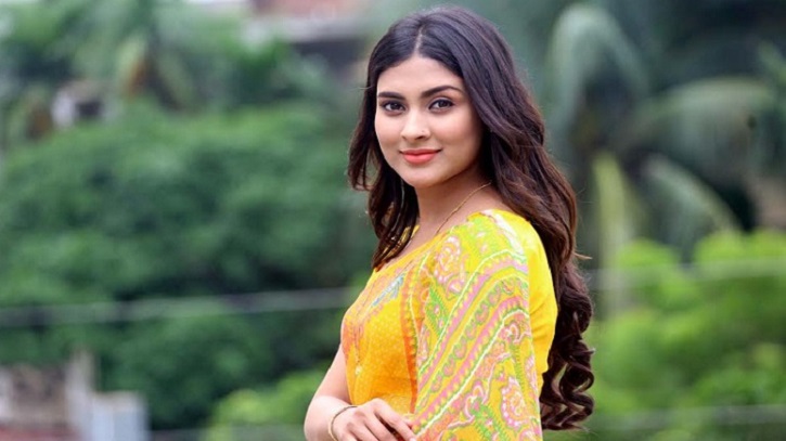আদালতে মেহজাবীন চৌধুরীর জবাব দাখিলের শুনানি পেছাল
