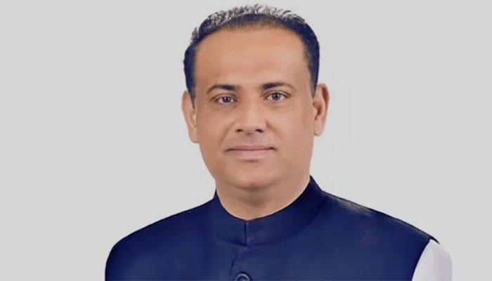 গুলশানে জাবেদের ২ ফ্ল্যাটে মালামালের তালিকা তৈরি করছে দুদক