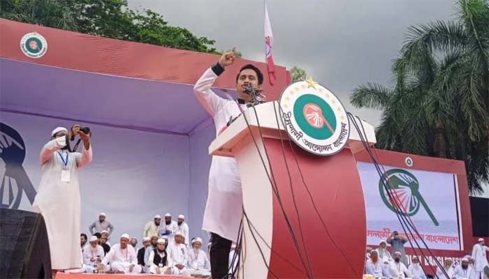 ঐক্যবদ্ধ থাকলে কোনো ফ্যাসিস্ট দাঁড়াতে পারবে না: সারজিস আলম