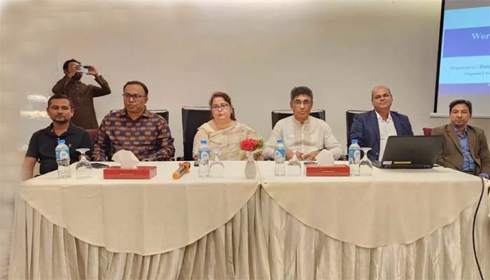‘বিনিয়োগকারীদের জন্য দেশের শেয়ারবাজারের মাঠ পুরোপুরি প্রস্তুত’