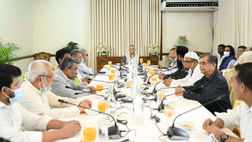 ফ্যাসিবাদ মোকাবিলার সরকারের পাশে থাকবে রাজনৈতিক দলগুলো
