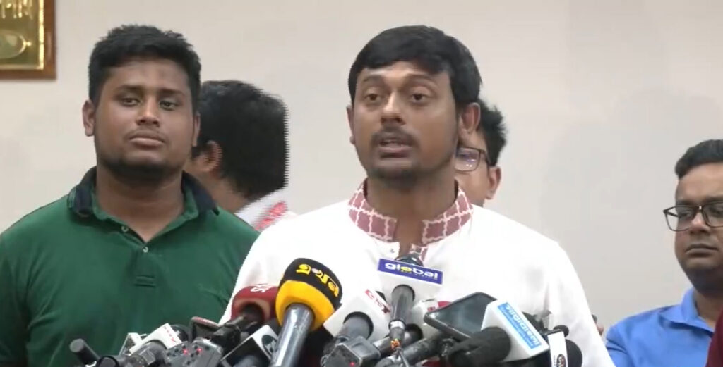 ‘Don’t build a grave by voting no’, Nasiruddin Patwari tells BNP