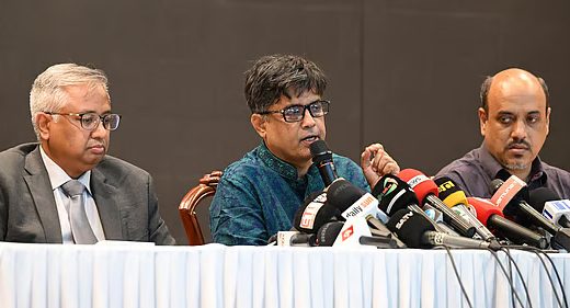 ড. ইউনূসের কারণে মার্কিন শুল্কে বিশেষ সুবিধা পেয়েছে বাংলাদেশ