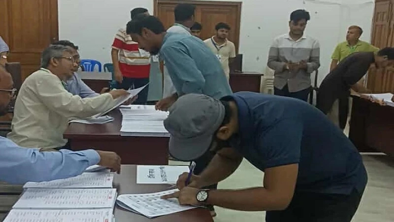 ডাকসু নির্বাচনের ভোটগ্রহণ শেষ, চলছে গণনা