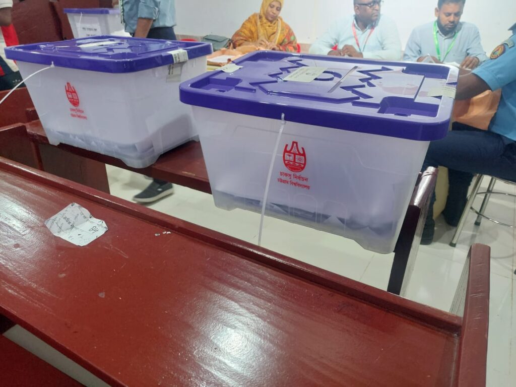 চাকসু নির্বাচনে ভোট পড়েছে ৬০ শতাংশ