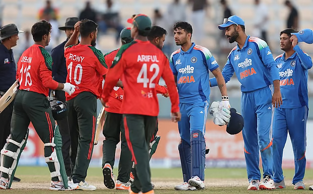 শ্বাসরুদ্ধকর ম্যাচে সুপার ওভারে ভারতকে হারিয়ে ফাইনালে বাংলাদেশ
