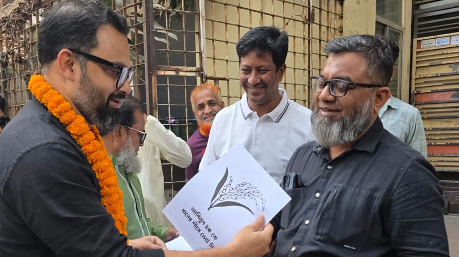 তথ্য জালিয়াতির বিরুদ্ধে ভোটারদের সতর্ক থাকার আহ্বান আমিনুল হকের