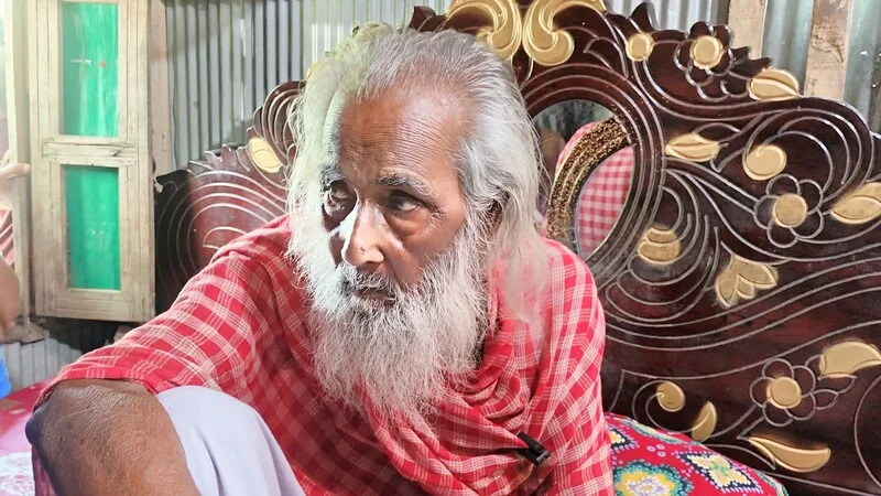 ৫৪ বছর পর ফিরে এলেন সাগরে নিখোঁজ জেলে