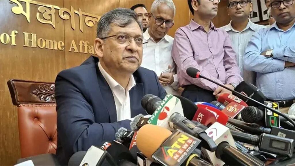 অস্ত্র, মাদক ও চাঁদাবাজির বিরুদ্ধে বিশেষ অভিযান চলছে