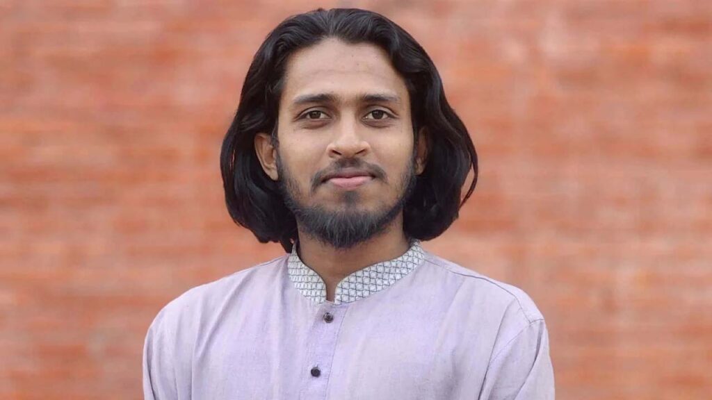 আম্মারের বিরুদ্ধে হল সংসদ নেতাকে লাঞ্ছনার অভিযোগ