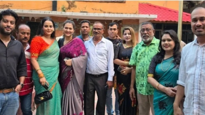 মনোনয়ন সংগ্রহ করলেন প্রার্থীরা