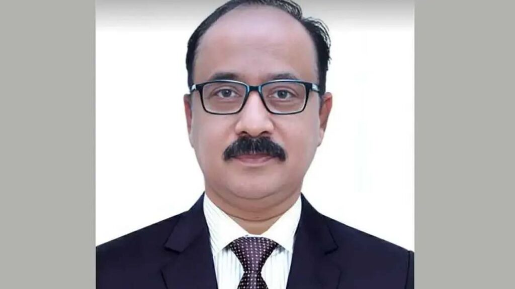পাট ও বস্ত্র সচিব হলেন শরফ উদ্দিন