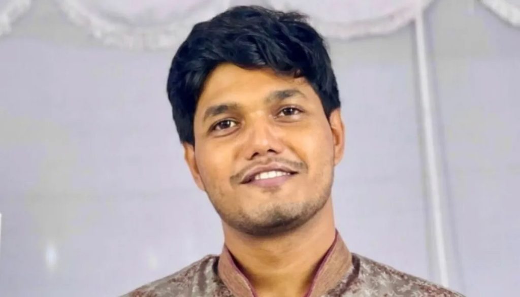‘যারা জুলাইকে কটাক্ষ করবে, তাদের জিহ্বা টেনে ছিঁড়ে ফেলতে হবে’
