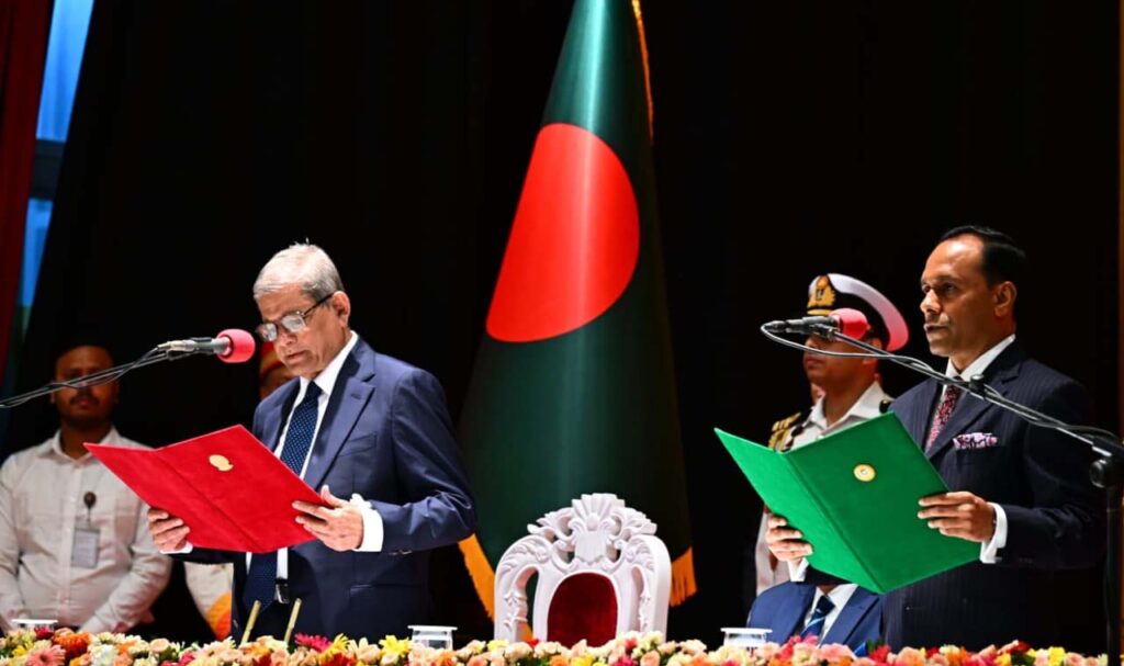 রাষ্ট্রপতি হিসেবে শপথ নিলেন মির্জা ফখরুল