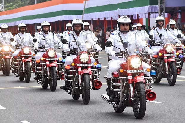 কলকাতা পুলিশের মুসলিম কর্মীরা দাড়ি রাখতে পারবেন না: পুলিশ কর্তৃপক্ষ