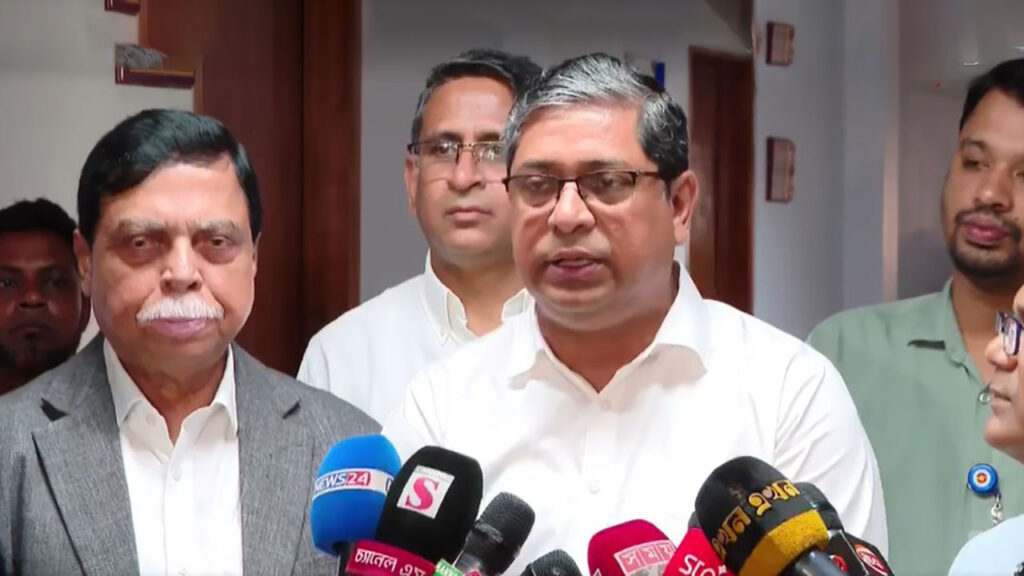 ইউপি নির্বাচনের তফসিল নিয়ে সরকারের সঙ্গে আলোচনা করেনি ইসি
